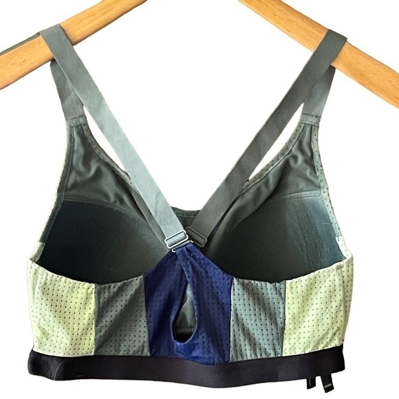 VICTORIA SPORT SPORTS BRA COLOR BLOCK GREEN & BLUE SIZE 34D - Picture 2 of 10